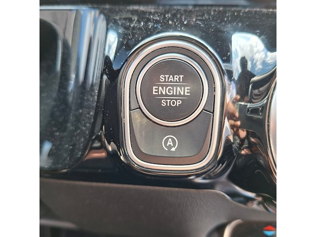 Personenauto, mercedes benz, gla 200 d - afbeelding 40 van  46