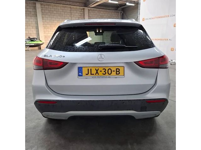 Personenauto, mercedes-benz, gla-klasse, 250 e amg line, 2021 - afbeelding 2 van  76