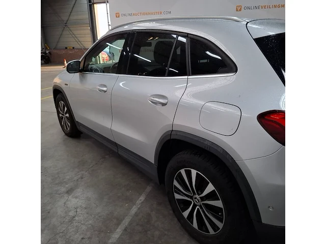 Personenauto, mercedes-benz, gla-klasse, 250 e amg line, 2021 - afbeelding 3 van  76
