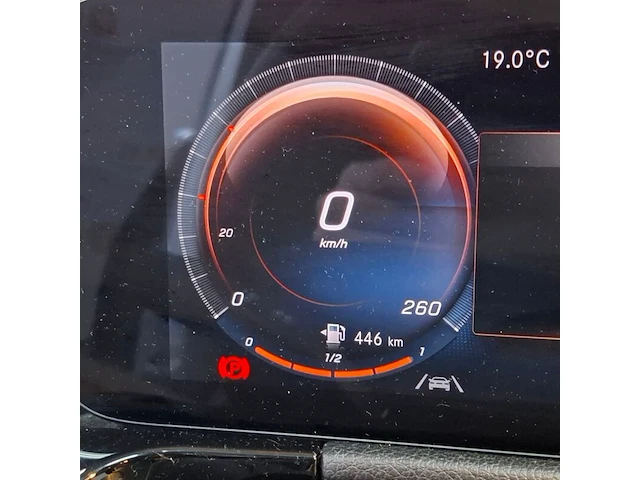 Personenauto, mercedes-benz, gla-klasse, 250 e amg line, 2021 - afbeelding 31 van  76