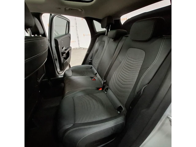 Personenauto, mercedes-benz, gla-klasse, 250 e amg line, 2021 - afbeelding 39 van  76