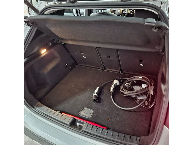 Personenauto, mercedes-benz, gla-klasse, 250 e amg line, 2021 - afbeelding 42 van  76
