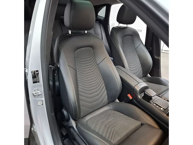 Personenauto, mercedes-benz, gla-klasse, 250 e amg line, 2021 - afbeelding 48 van  76