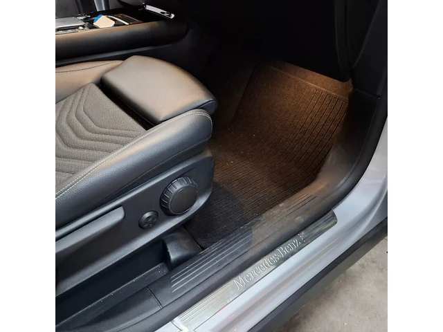 Personenauto, mercedes-benz, gla-klasse, 250 e amg line, 2021 - afbeelding 51 van  76