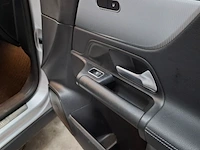 Personenauto, mercedes-benz, gla-klasse, 250 e amg line, 2021 - afbeelding 52 van  76