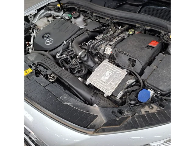 Personenauto, mercedes-benz, gla-klasse, 250 e amg line, 2021 - afbeelding 65 van  76