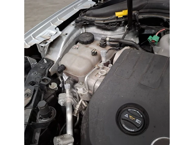 Personenauto, mercedes-benz, gla-klasse, 250 e amg line, 2021 - afbeelding 69 van  76