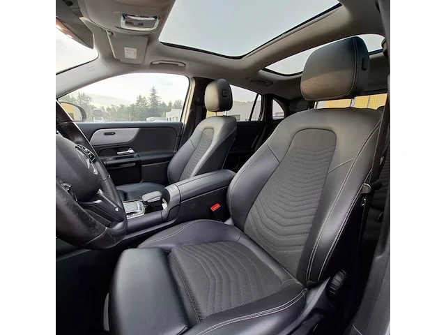 Personenauto, mercedes-benz, gla-klasse, 250 e amg line, 2021 - afbeelding 73 van  76