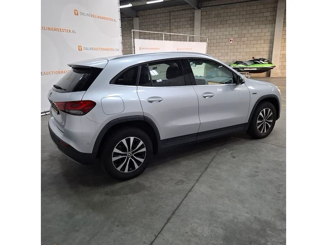 Personenauto, mercedes-benz, gla-klasse, 250 e amg line, 2021 - afbeelding 76 van  76