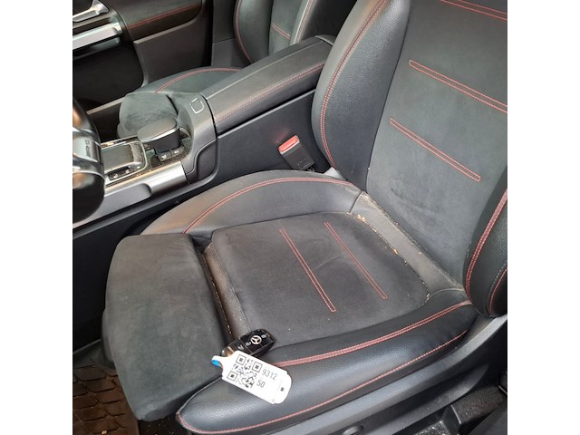 Personenauto, mercedes-benz, glb, amg 35 4matic premium plus, 2020 - afbeelding 30 van  74