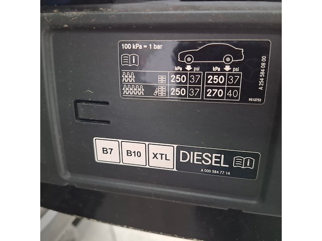 Personenauto, mercedes-benz, glc 220d 4matic, 2024 - afbeelding 47 van  66