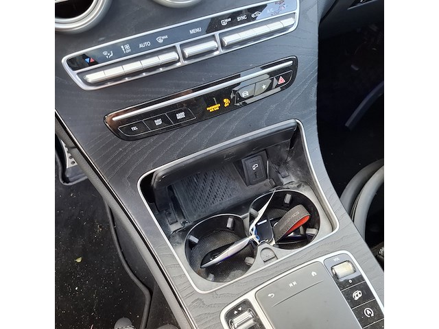 Personenauto, mercedes-benz, glc amg 63s - afbeelding 35 van  51