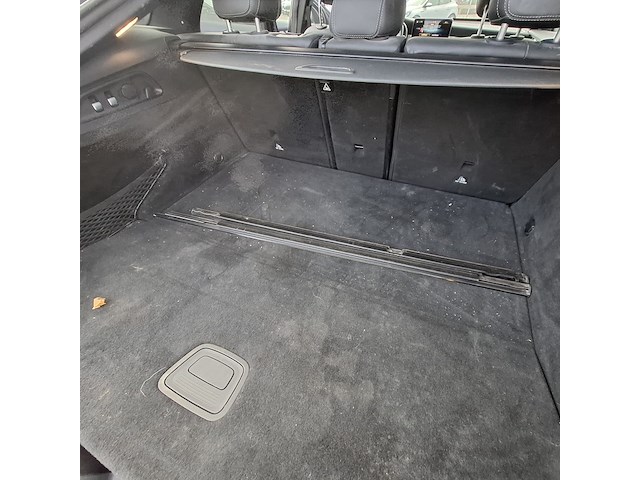 Personenauto, mercedes-benz, glc amg 63s - afbeelding 36 van  51