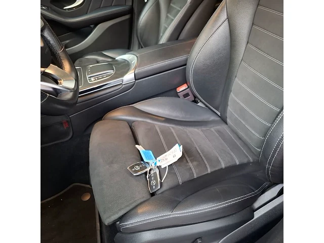 Personenauto, mercedes-benz, glc-klasse, 300e 4matic premium plus, 2021 - afbeelding 30 van  75