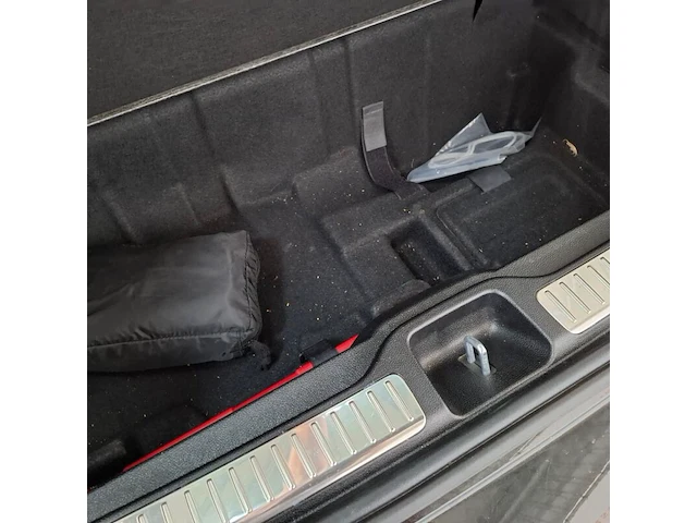Personenauto, mercedes-benz, glc-klasse, 300e 4matic premium plus, 2021 - afbeelding 48 van  75