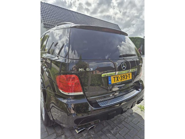 Personenauto, mercedes-benz, m-klasse, amg 63, zwart, 38922 - afbeelding 10 van  15