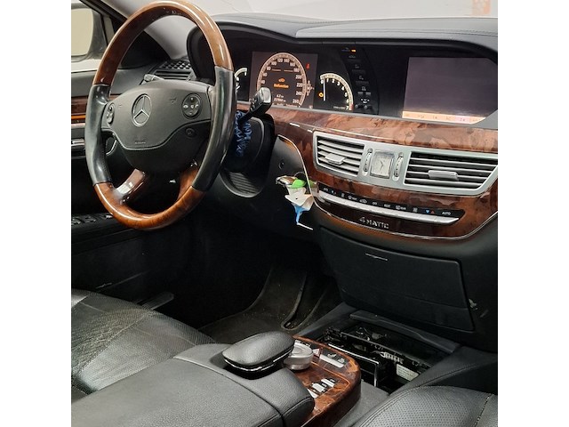 Personenauto, mercedes-benz, s 550 4 matic - afbeelding 15 van  37