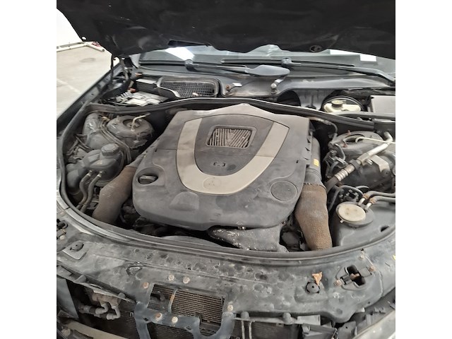 Personenauto, mercedes-benz, s 550 4 matic - afbeelding 24 van  37