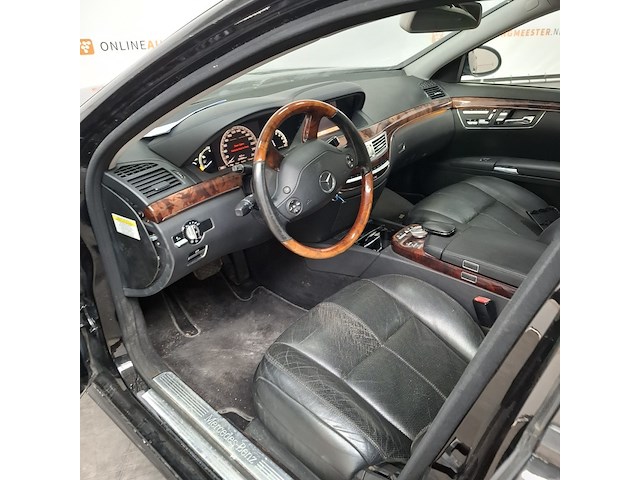 Personenauto, mercedes-benz, s 550 4 matic - afbeelding 34 van  37