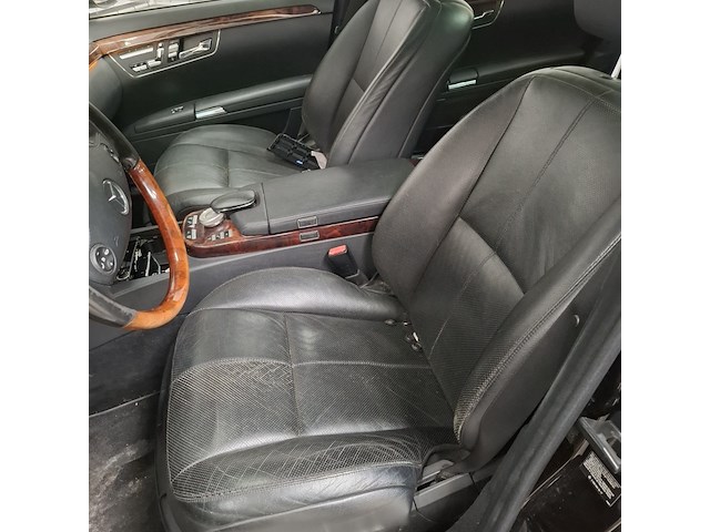 Personenauto, mercedes-benz, s 550 4 matic - afbeelding 37 van  37