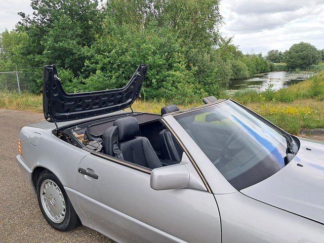 Personenauto, mercedes-benz, sl-klasse, 300 sl, grijs, 1990 - afbeelding 38 van  60