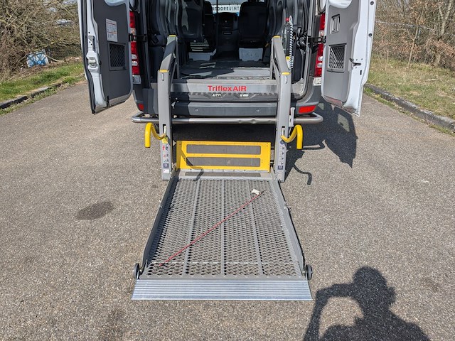 Personenauto, mercedes-benz, sprinter, 313 2.2 bluetec 366, 2016, (7-persoons taxi met rolstoellift) - afbeelding 37 van  46