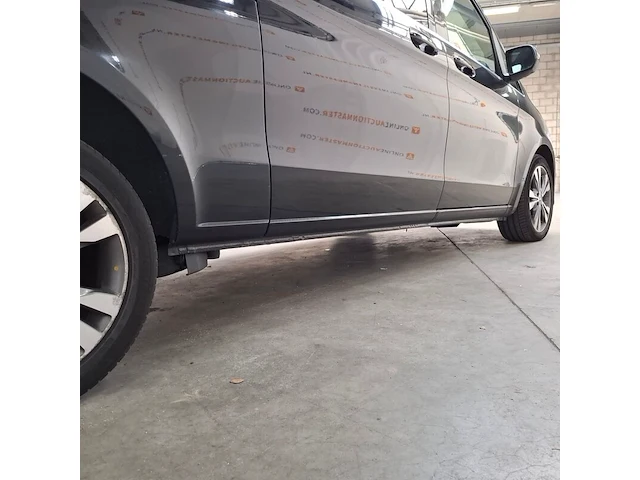 Personenauto, mercedes-benz, v250d, 2018 - afbeelding 20 van  82