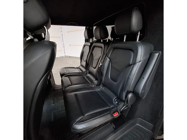 Personenauto, mercedes-benz, v250d, 2018 - afbeelding 54 van  82