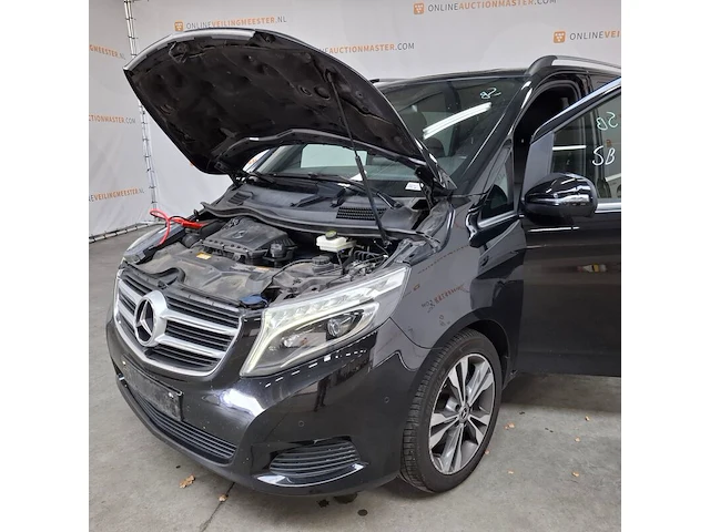 Personenauto, mercedes-benz, v250d, 2018 - afbeelding 80 van  82