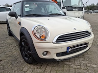 Personenauto, mini, 1.4 one, 2009 - afbeelding 2 van  8