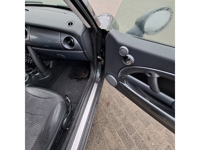 Personenauto mini, 1.6 cooper, groen, bouwjaar 2003 - afbeelding 32 van  42