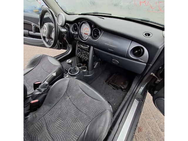 Personenauto mini, 1.6 cooper, groen, bouwjaar 2003 - afbeelding 33 van  42