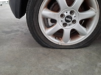 Personenauto, mini, 3-deurs, 1.4 one salt, 2010 - afbeelding 13 van  59