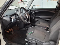 Personenauto, mini, 3-deurs, 1.4 one salt, 2010 - afbeelding 21 van  59