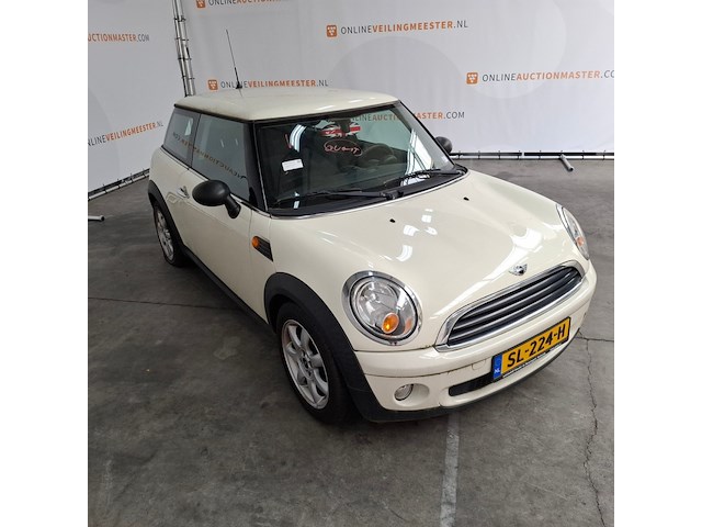 Personenauto, mini, 3-deurs, 1.4 one salt, 2010 - afbeelding 23 van  59