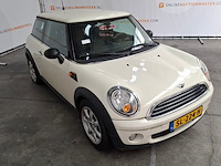 Personenauto, mini, 3-deurs, 1.4 one salt, 2010 - afbeelding 23 van  59