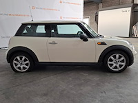 Personenauto, mini, 3-deurs, 1.4 one salt, 2010 - afbeelding 34 van  59