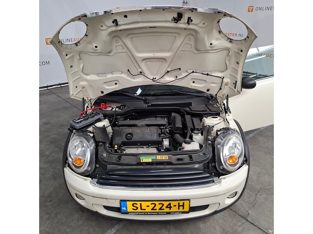 Personenauto, mini, 3-deurs, 1.4 one salt, 2010 - afbeelding 47 van  59