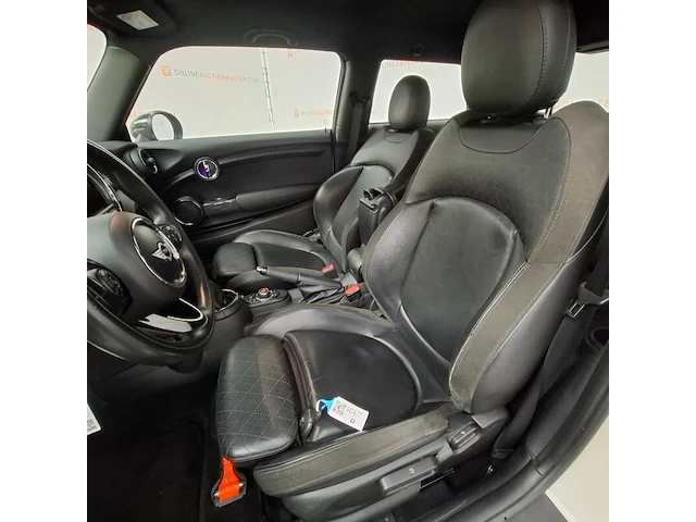 Personenauto, mini, 3-deurs, 1.5 cooper d chili business, 2015 - afbeelding 39 van  76