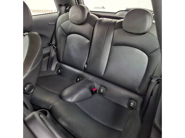 Personenauto, mini, 3-deurs, 1.5 cooper d chili business, 2015 - afbeelding 50 van  76