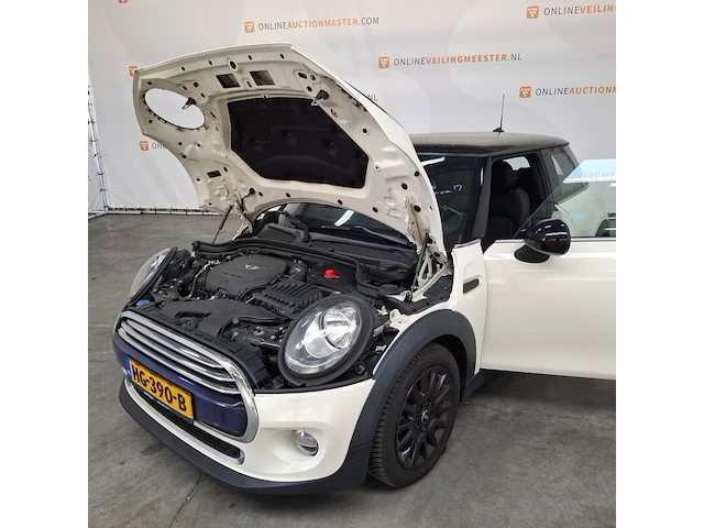 Personenauto, mini, 3-deurs, 1.5 cooper d chili business, 2015 - afbeelding 73 van  76