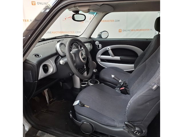 Personenauto, mini, 3-deurs, 1.6 cooper, 2002 - afbeelding 19 van  60