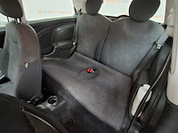 Personenauto, mini, 3-deurs, 1.6 cooper, 2002 - afbeelding 32 van  60