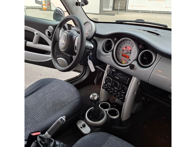 Personenauto, mini, 3-deurs, 1.6 cooper, 2002 - afbeelding 37 van  60