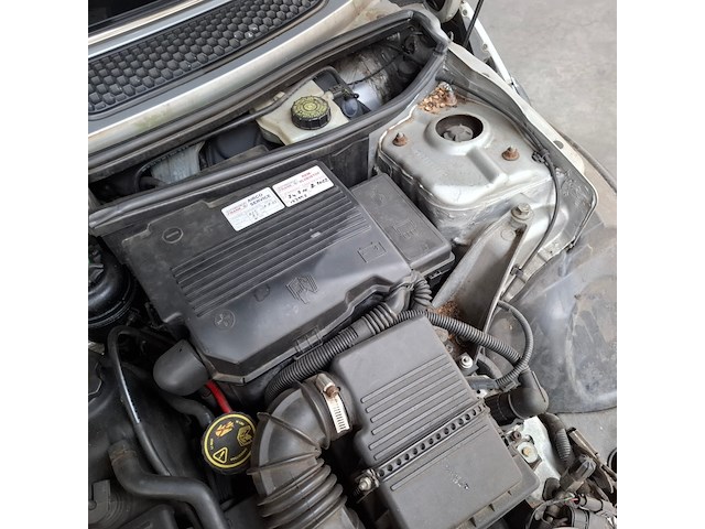 Personenauto, mini, 3-deurs, 1.6 cooper, 2002 - afbeelding 47 van  60