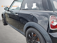 Personenauto, mini, 3-deurs, 1.6 one salt, 2010 - afbeelding 12 van  15