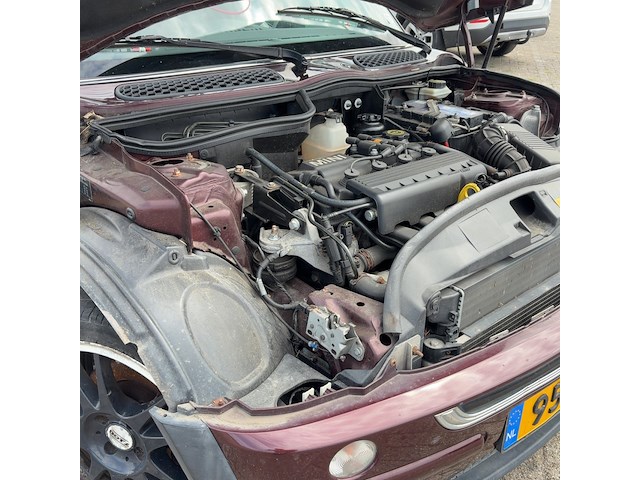 Personenauto, mini, 3-deurs, 1.6 one salt, rood, 2002 - afbeelding 6 van  17