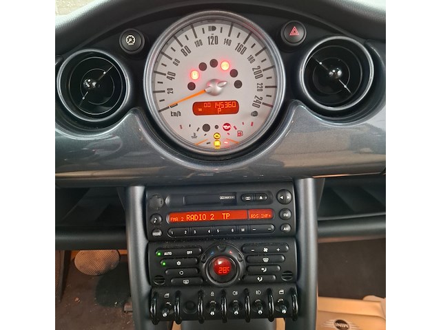 Personenauto, mini, mini, 1.6 cooper, 2002 - afbeelding 15 van  24