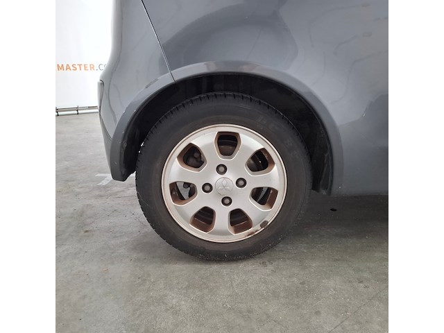 Personenauto, mitsubishi, colt, 1.3 invite, 2005 - afbeelding 15 van  75