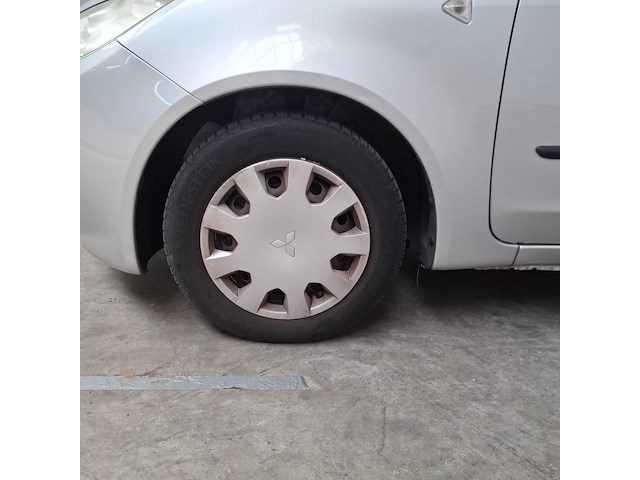 Personenauto, mitsubishi, mitsubishi colt, 1.1 silverline, 2008 - afbeelding 2 van  23